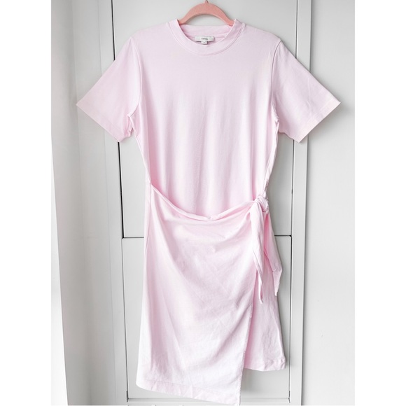 Vince Dresses & Skirts - Vince light pink cotton side tie tee shirt dress